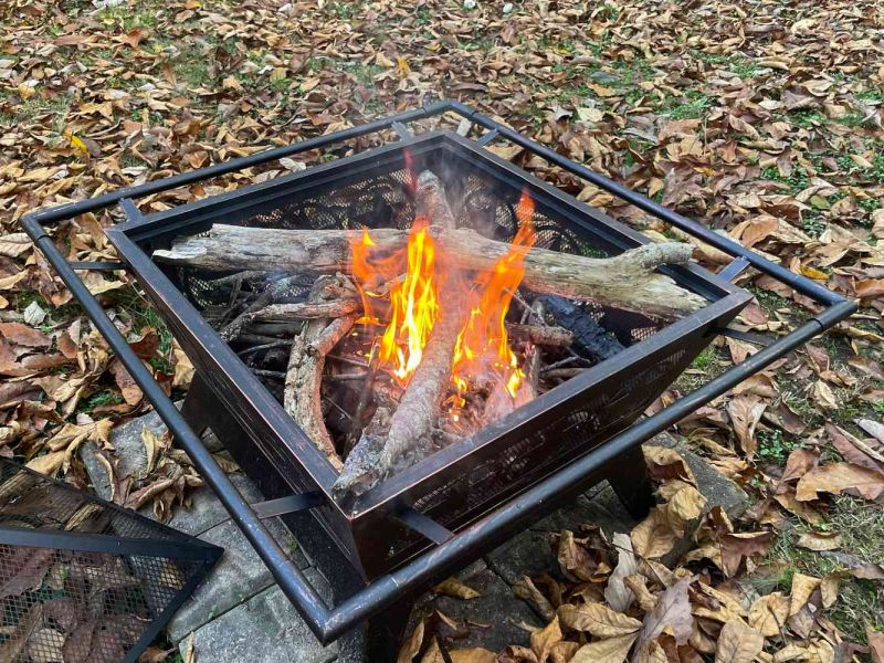 Wood-Burning Fire Pits for a Classic and Inviting Outdoor Experience