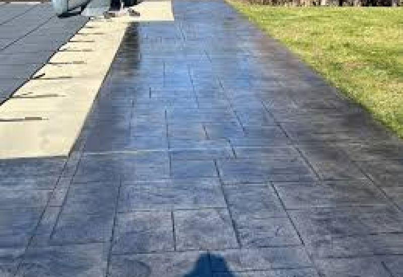 Professional Concrete Sealing Services Protecting Driveways from Damage